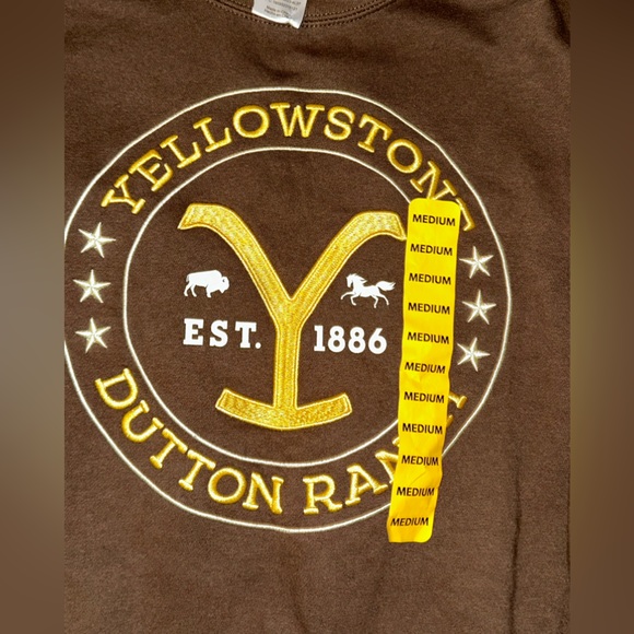 YellowStone Brown Dalton Ranch Sweatshirt Med NWOT - Picture 2 of 3
